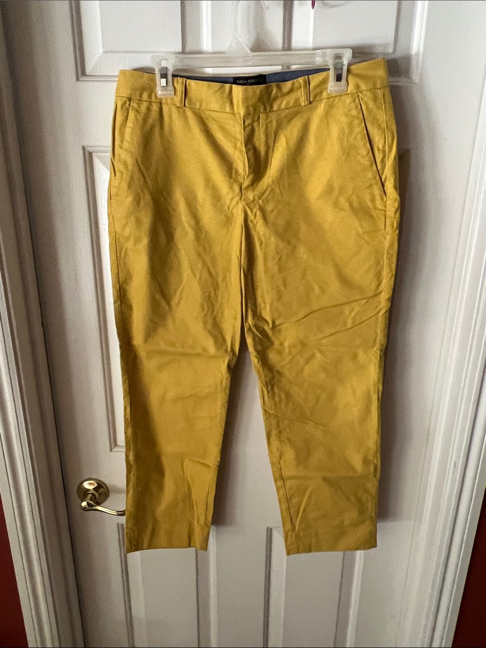 Banana Republic ( Hampton ) pants
( pretty color / not bright )